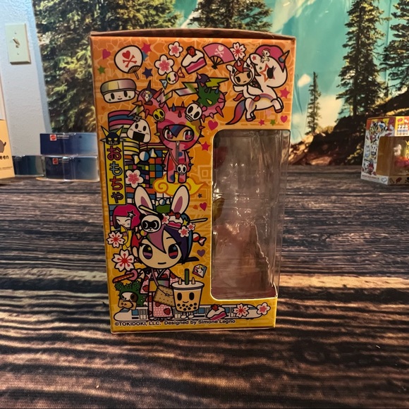 Tokidoki Unicorno Yurameki New in Box - Picture 2 of 6